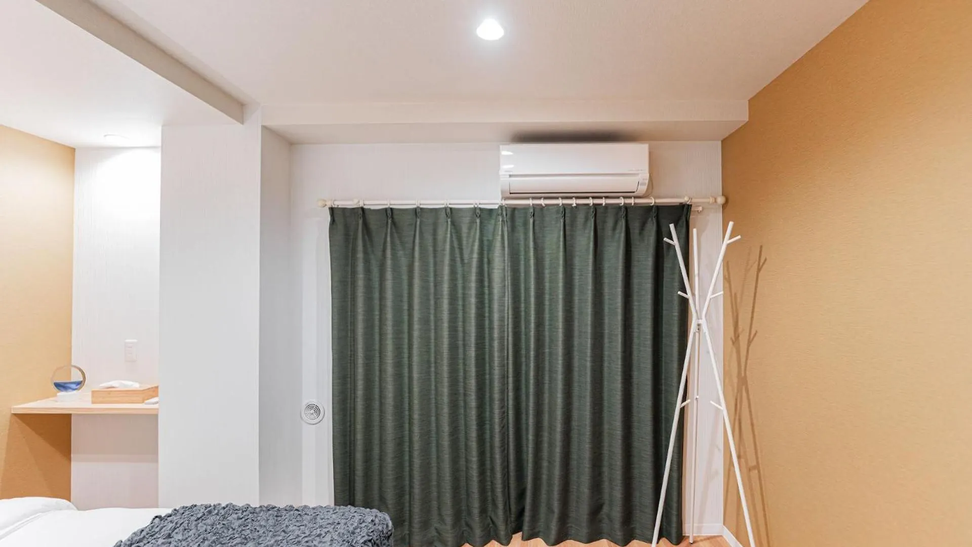 טוקיו Saiei Hotel 201 0*,  יפן